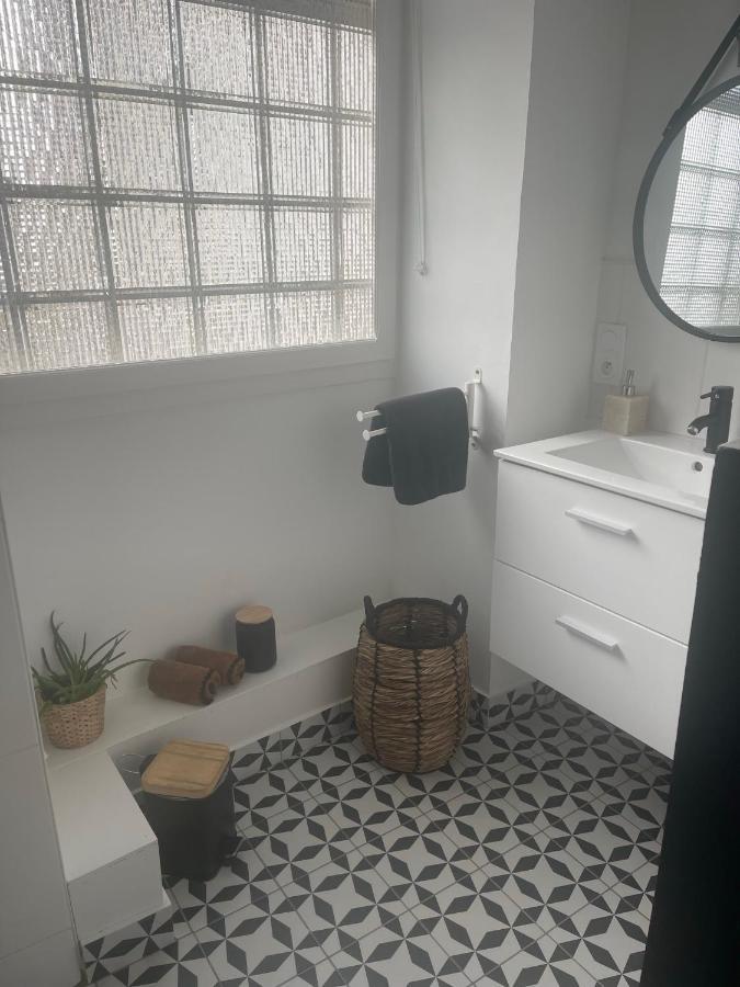Appartement Au Coeur Du Quartier Historique Vannes Ngoại thất bức ảnh