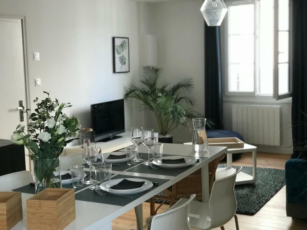 Appartement Au Coeur Du Quartier Historique Vannes Ngoại thất bức ảnh